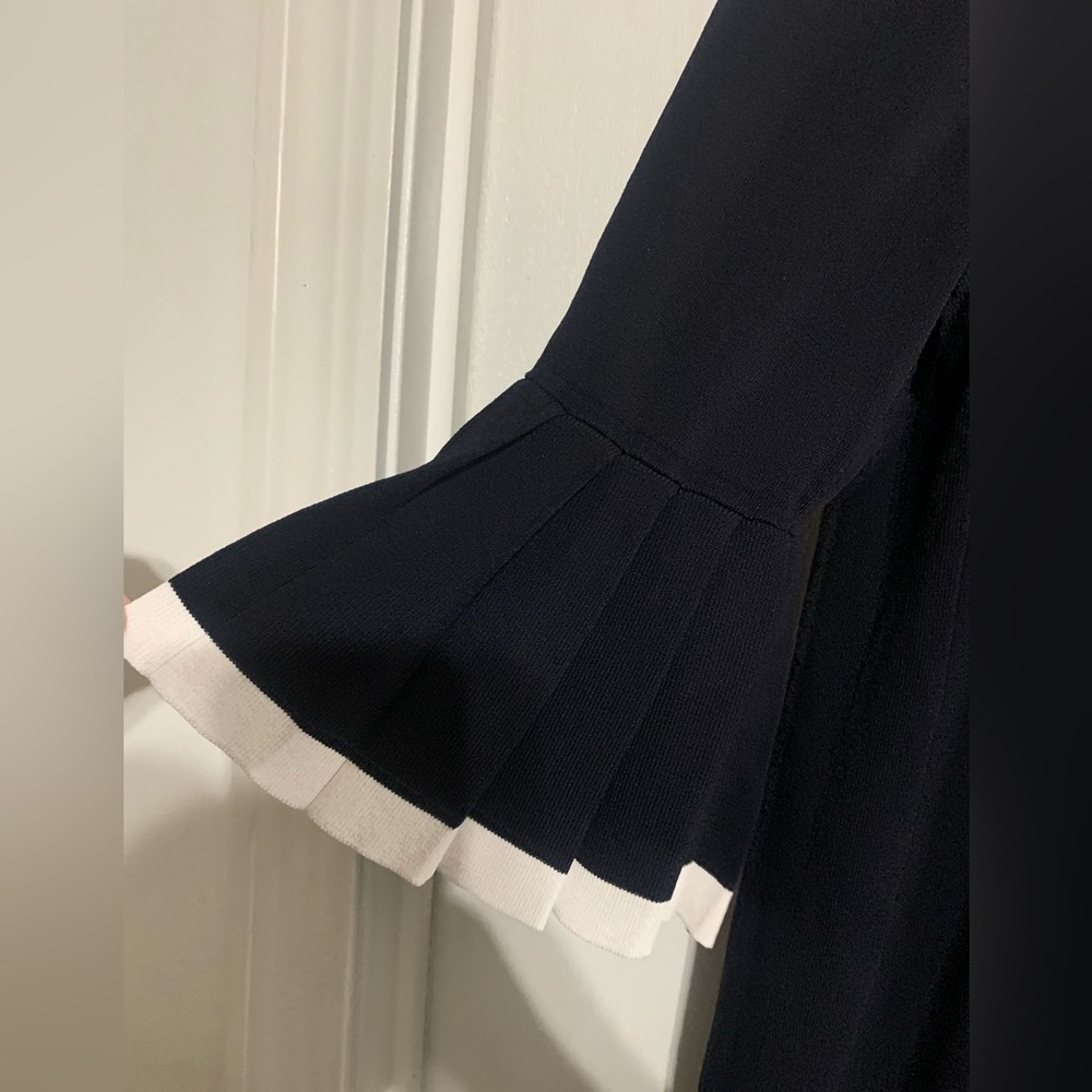 COS Black Top with White Trimmed Ruffle Sleeves - Picture 4 of 6
